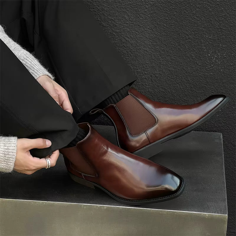 Leather Chelsea Boots - Brown