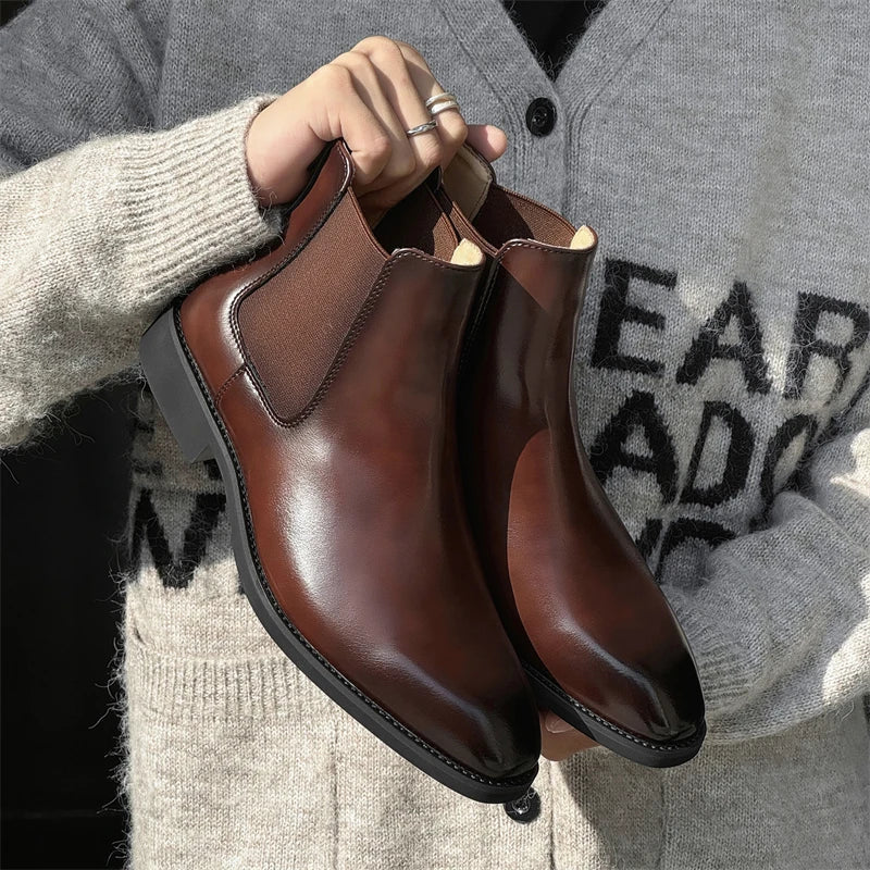 Leather Chelsea Boots - Brown