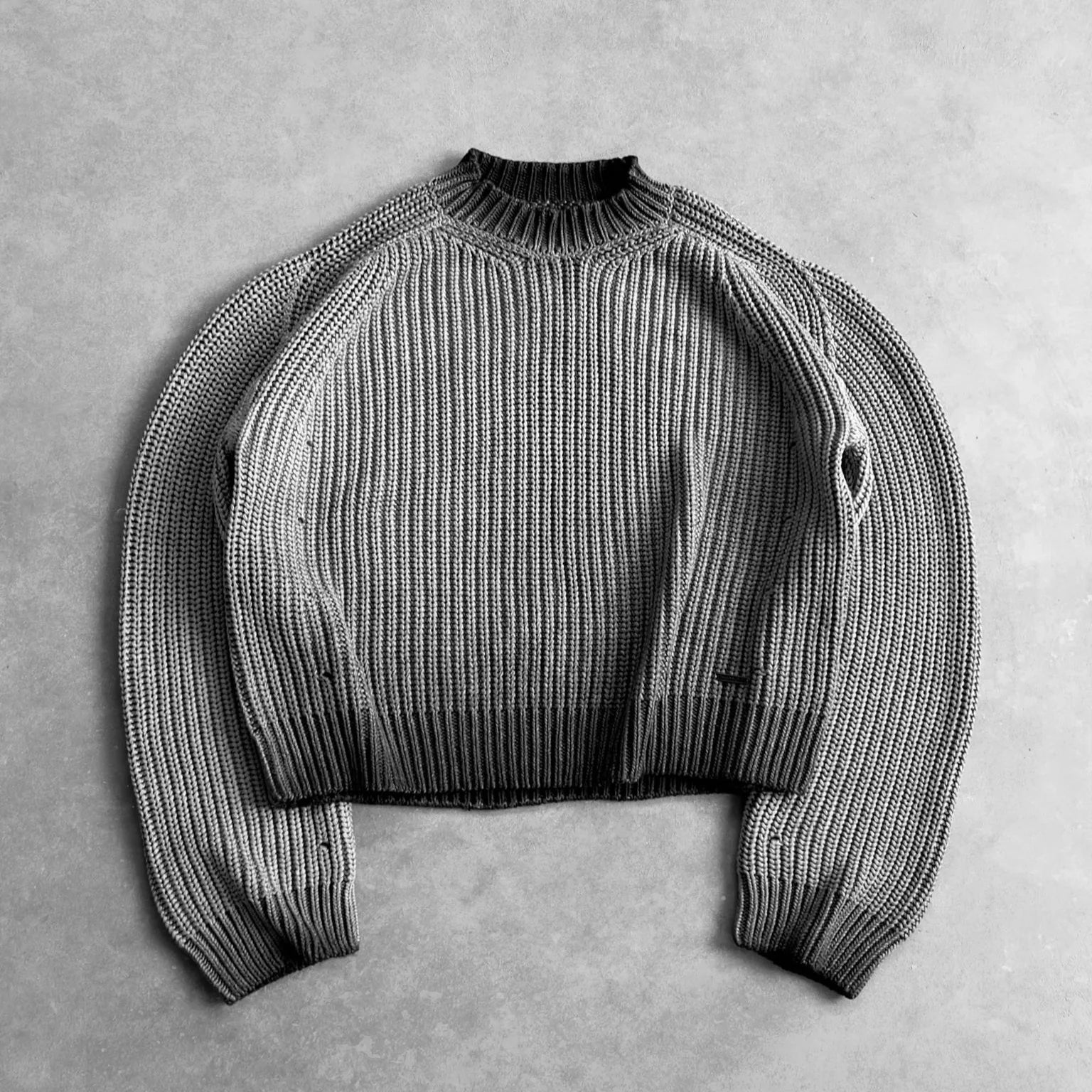 Gradient Box Fit Knit Sweater – Grey